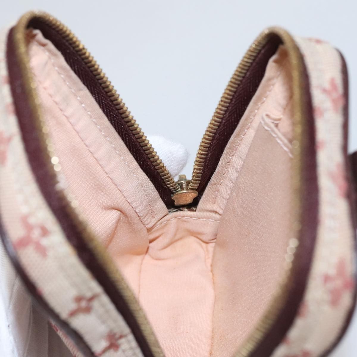 Louis Vuitton Louis Vuitton Usu clutch Size ONE SIZE - 18 Thumbnail