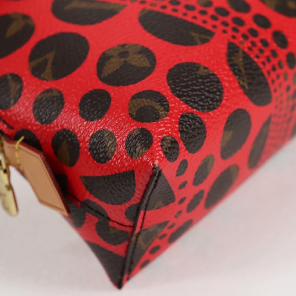 Louis Vuitton Louis Vuitton Cosmetic Pouch clutch Size ONE SIZE - 5 Thumbnail
