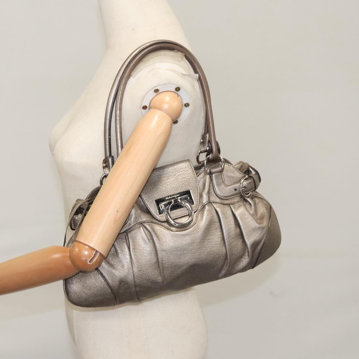 Salvatore Ferragamo Salvatore Ferragamo Gancini shoulder Size ONE SIZE - 21 Thumbnail