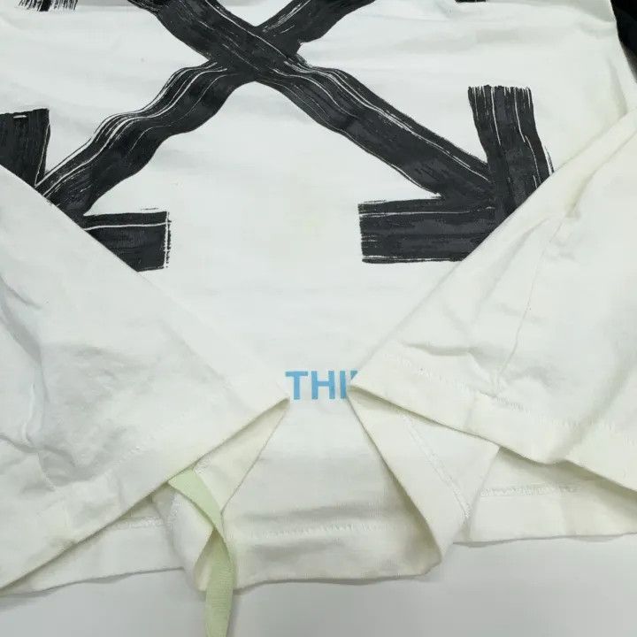 Off-White Contrast Sleeve Long Sleeve T-Shirt 0079