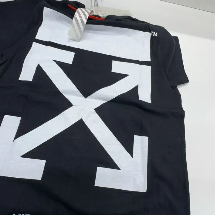 Off-White Off-White Short Sleeve Graphic T-Shirt for Men 0079 Size US XXS / EU 40 - 6 Thumbnail