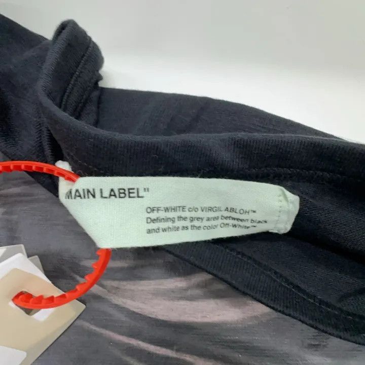 Off-White Off-White Short Sleeve Graphic T-Shirt for Men 0079 Size US XXS / EU 40 - 4 Thumbnail