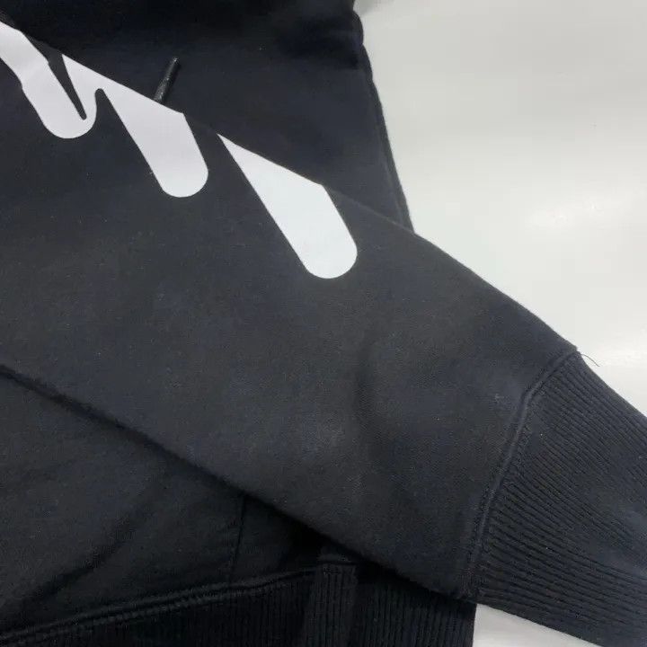 Off-White Off-White Black Graphic Print Hoodie for Men 0079 Size US S / EU 44-46 / 1 - 7 Thumbnail