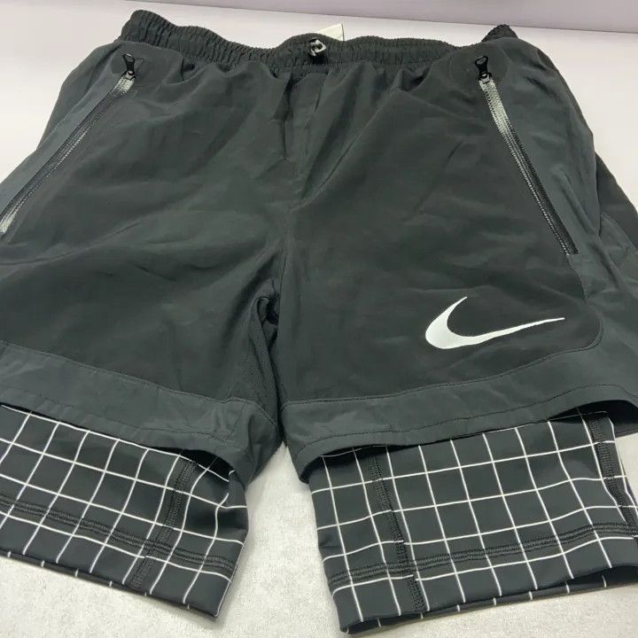 Off-White Nike x OFF-WHITE Black Training Shorts 0079 Size US 26 / EU 42 - 7 Thumbnail