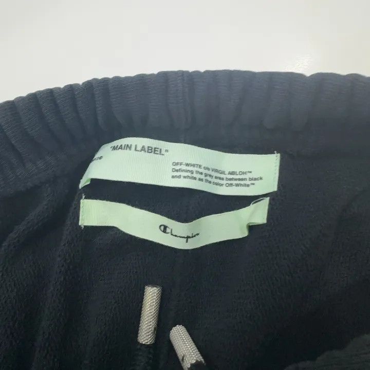Off-White Off-White x Champion Black Arrow Print Sweatpants 0079 Size US 26 / EU 42 - 4 Thumbnail
