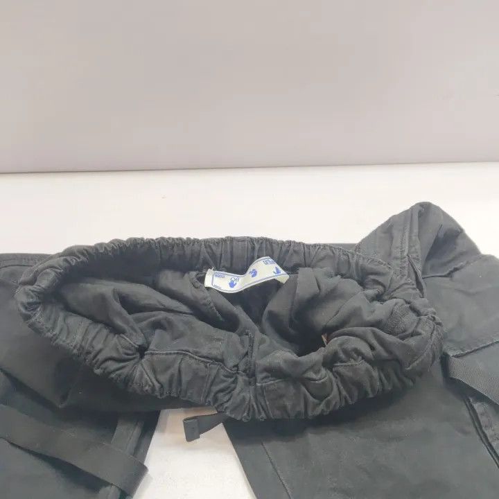Off-White Utility Cargo Pants for Men 0079