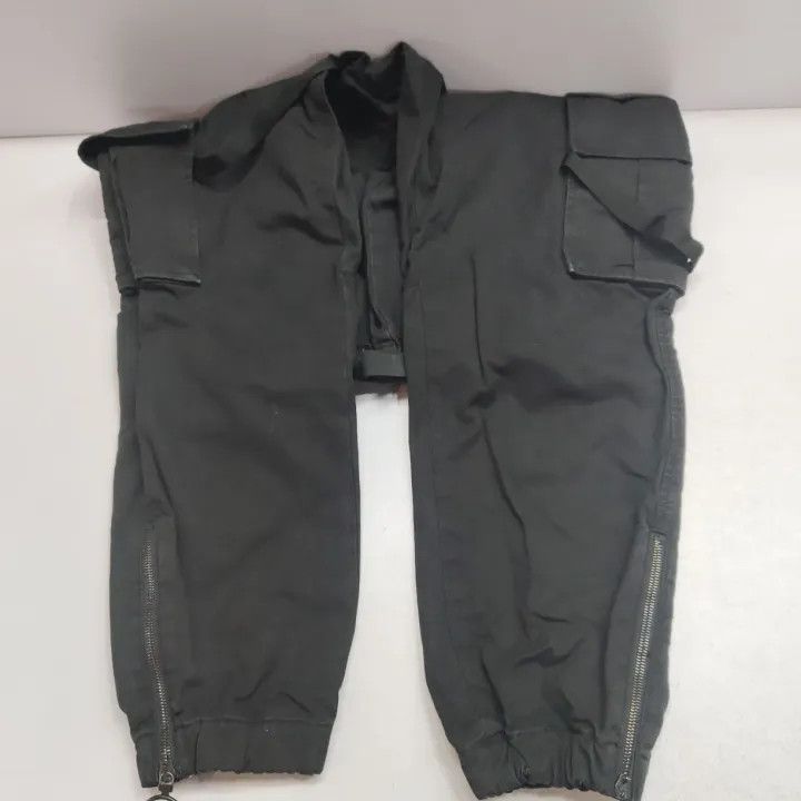Off-White Utility Cargo Pants for Men 0079
