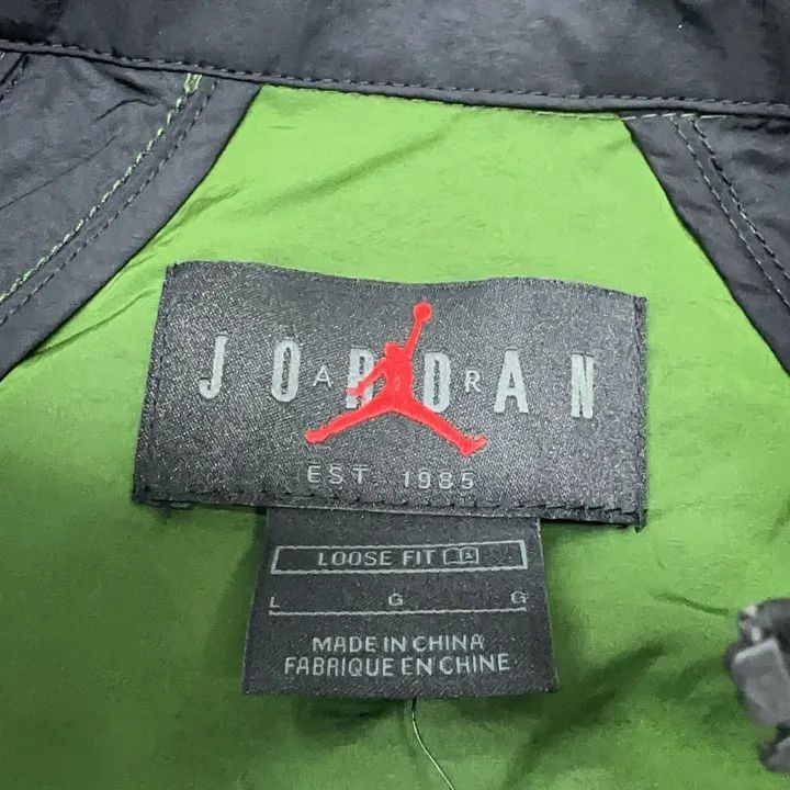 Off-White Jordan x OFF-WHITE Green Retro Sports Jacket 0079 Size US L / EU 52-54 / 3 - 5 Thumbnail