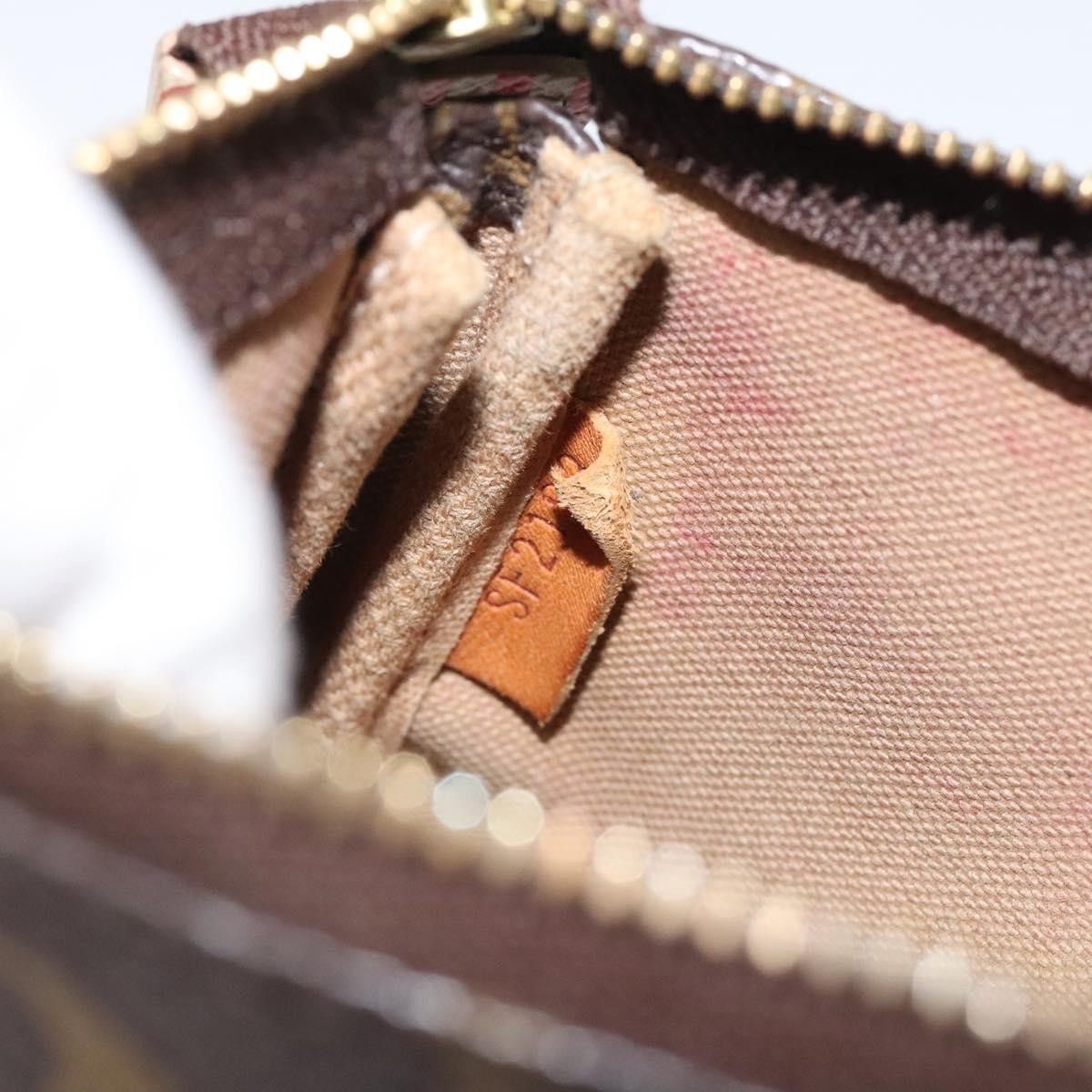 Louis Vuitton Louis Vuitton Mini Pochette Accessoires clutch Size ONE SIZE - 13 Thumbnail