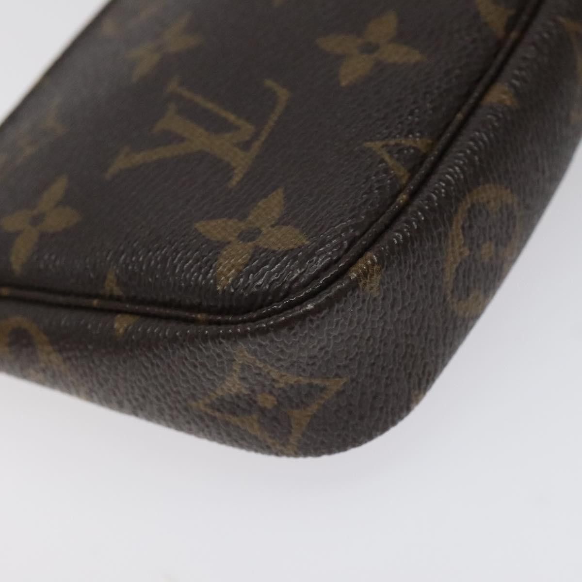 Louis Vuitton Louis Vuitton Mini Pochette Accessoires clutch Size ONE SIZE - 9 Thumbnail