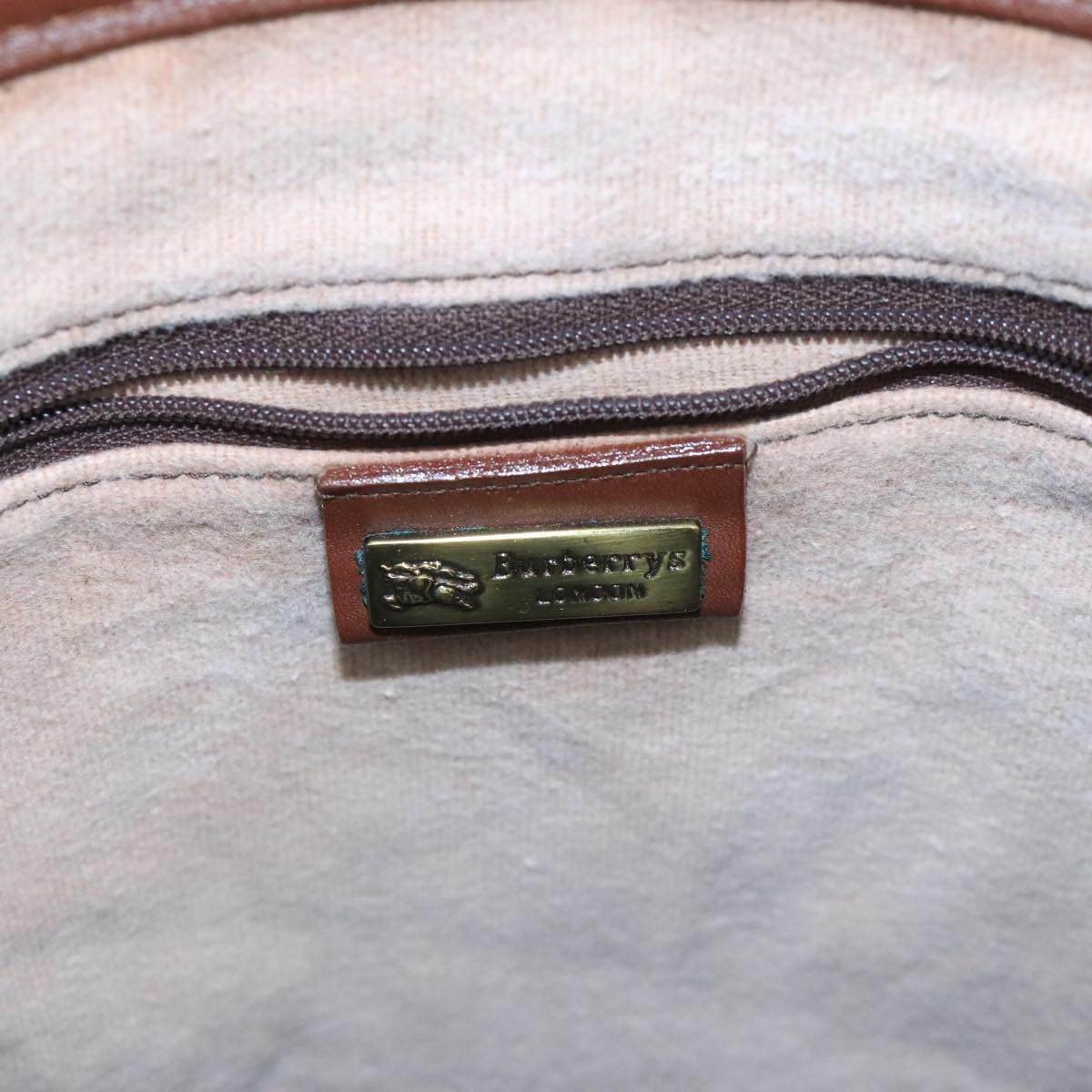 Burberry Burberry Pocket Bag handbag Size ONE SIZE - 14 Thumbnail