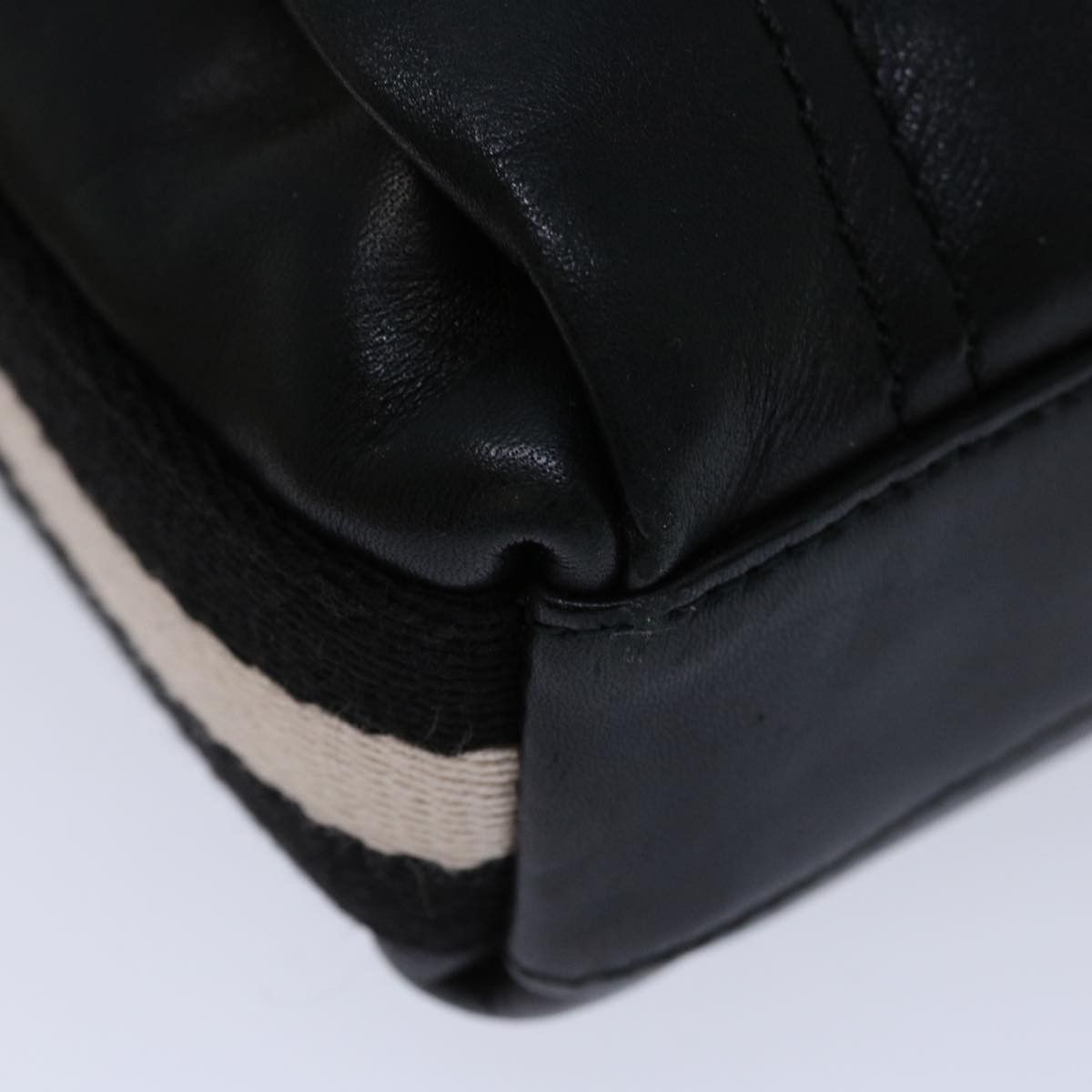Bally Bally -- shoulder Size ONE SIZE - 14 Thumbnail
