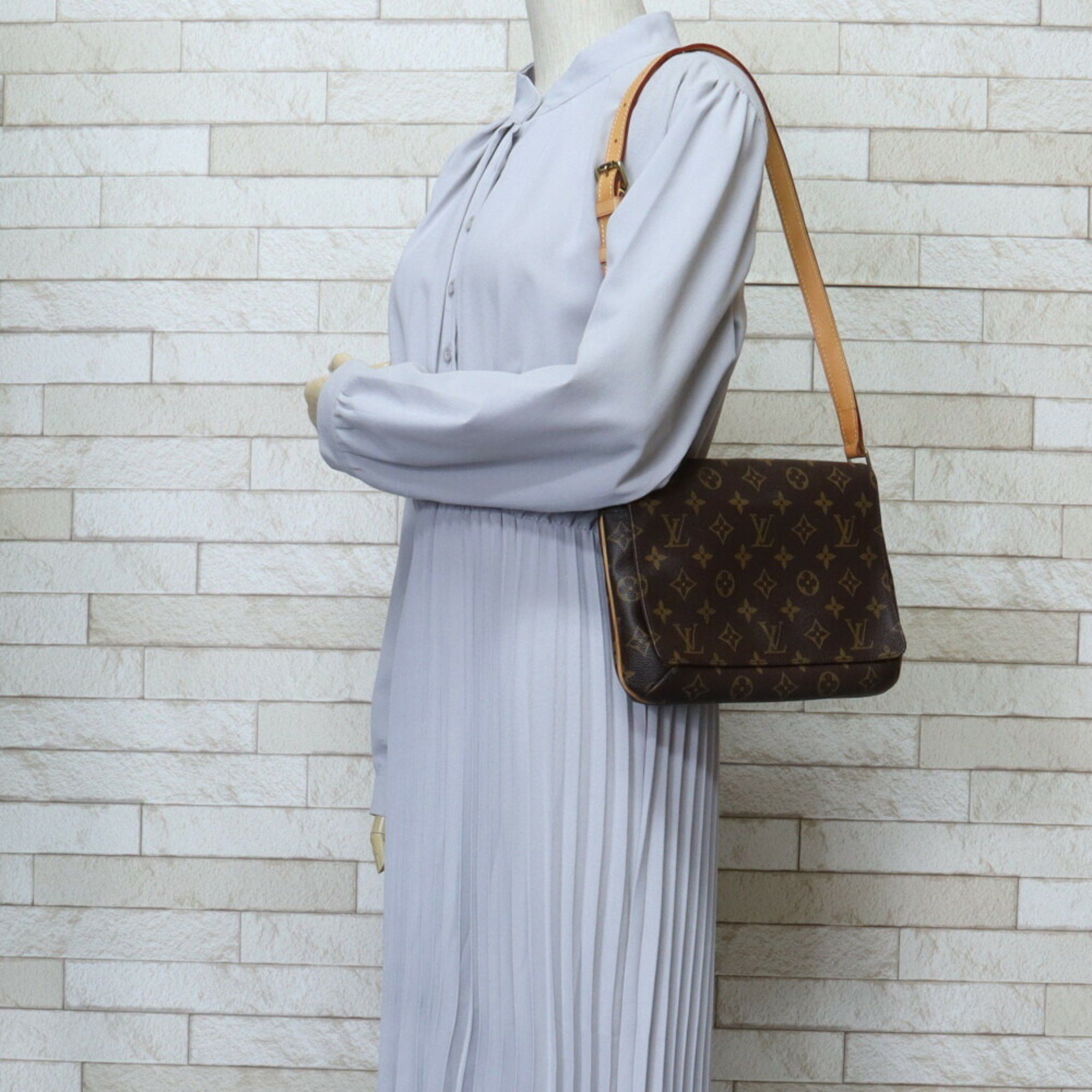 Louis Vuitton Louis Vuitton Musette Tango shoulder Size ONE SIZE - 11 Thumbnail