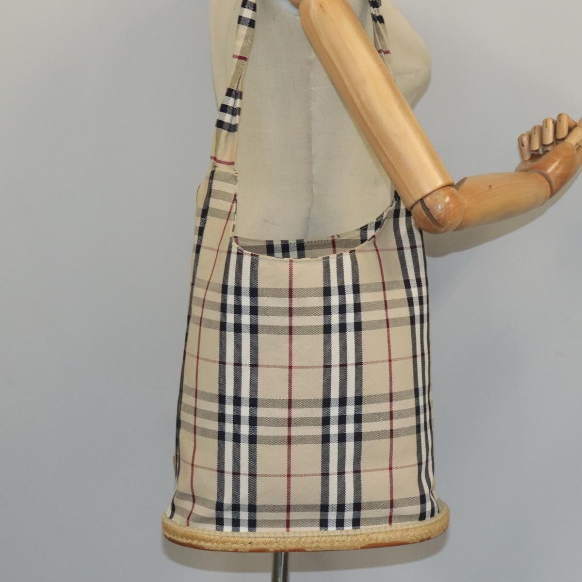 Burberry Burberry Nova Check shoulder Size ONE SIZE - 12 Thumbnail
