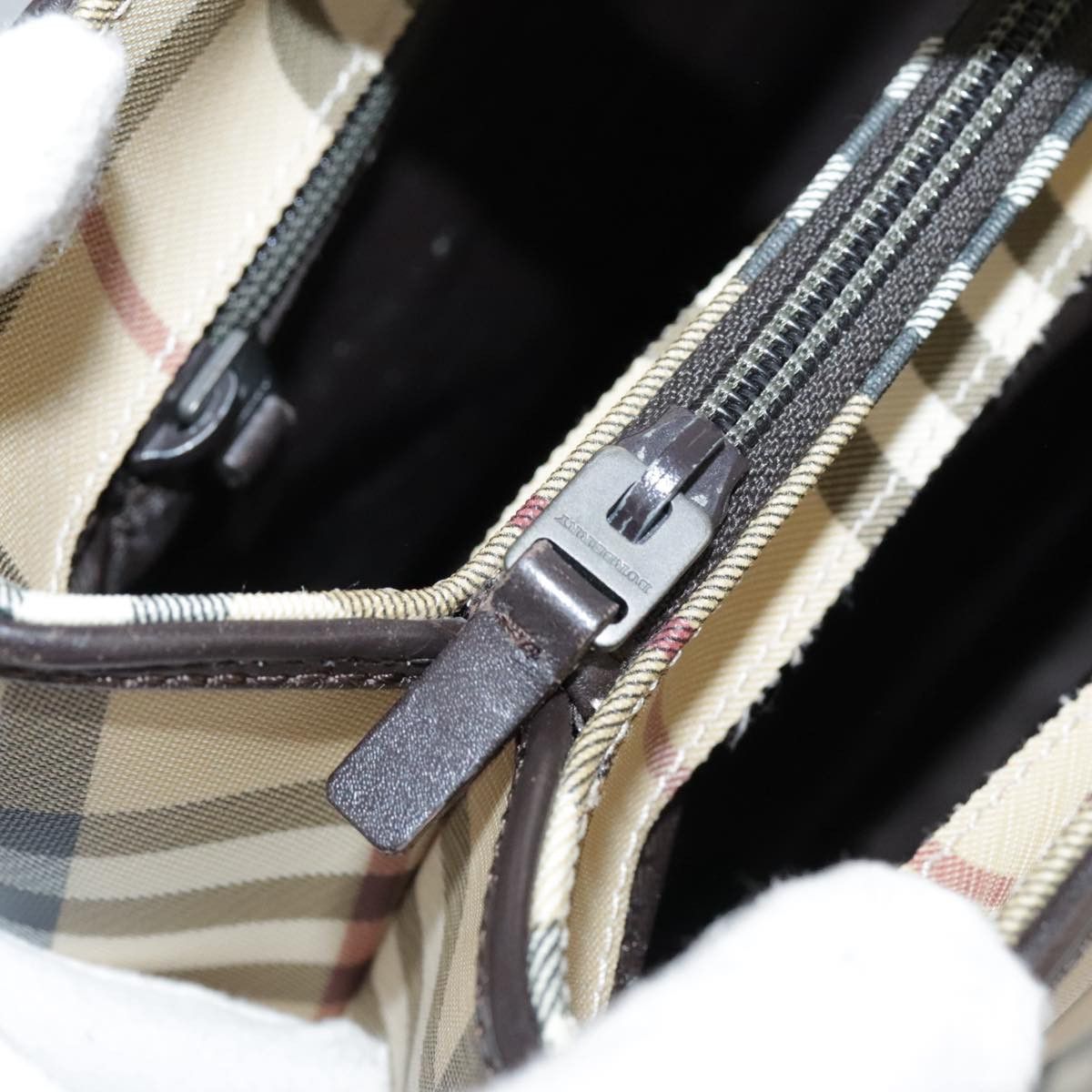 Burberry Burberry handbag Size ONE SIZE - 9 Thumbnail