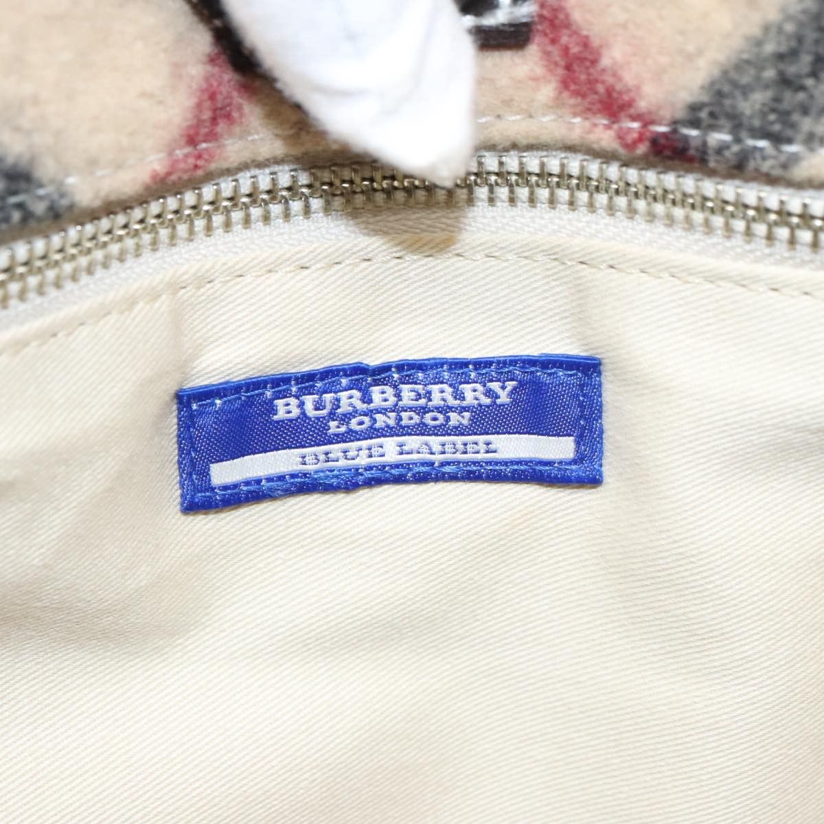 Burberry Burberry Nova Check handbag Size ONE SIZE - 9 Thumbnail