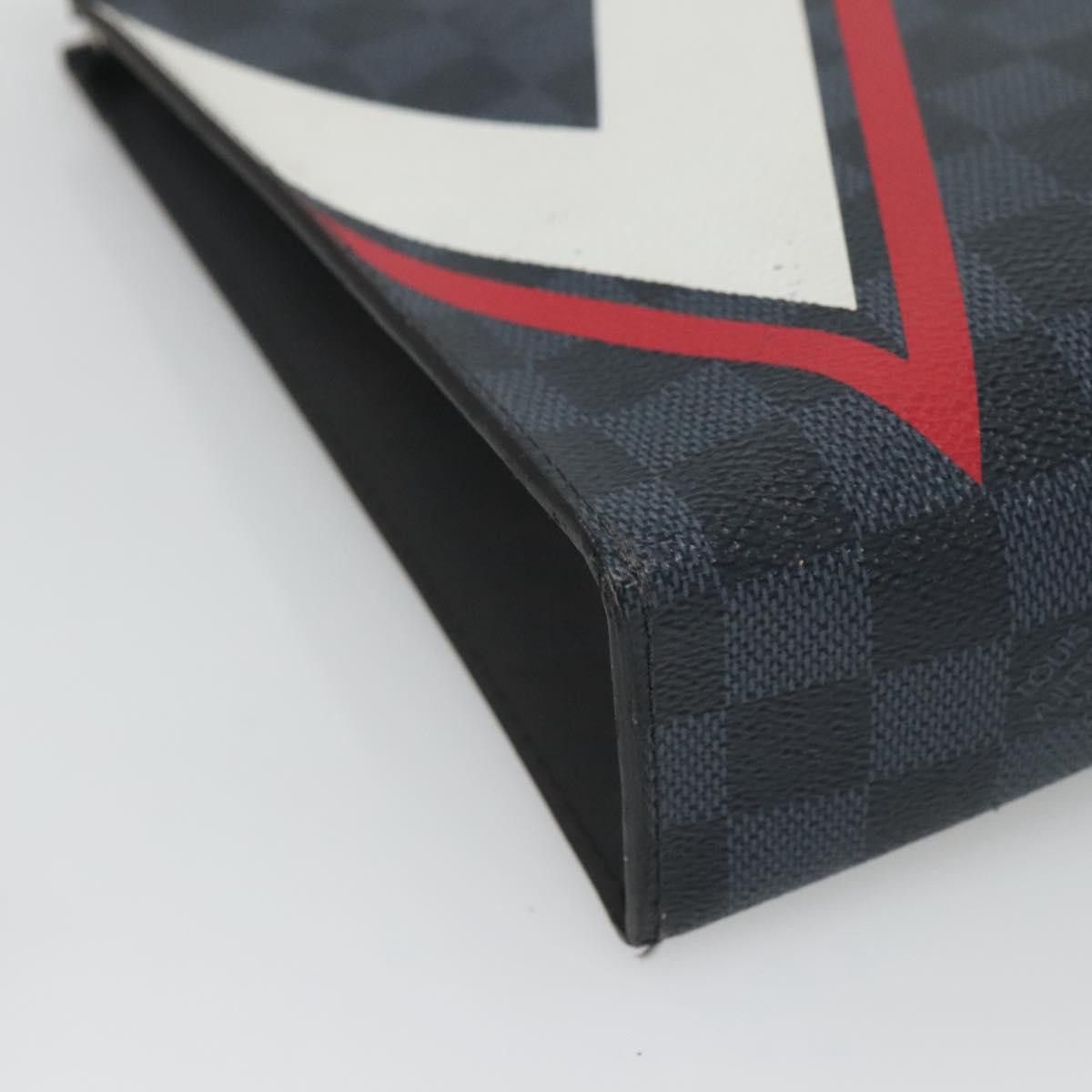 Louis Vuitton Louis Vuitton Pochette voyage clutch Size ONE SIZE - 6 Thumbnail