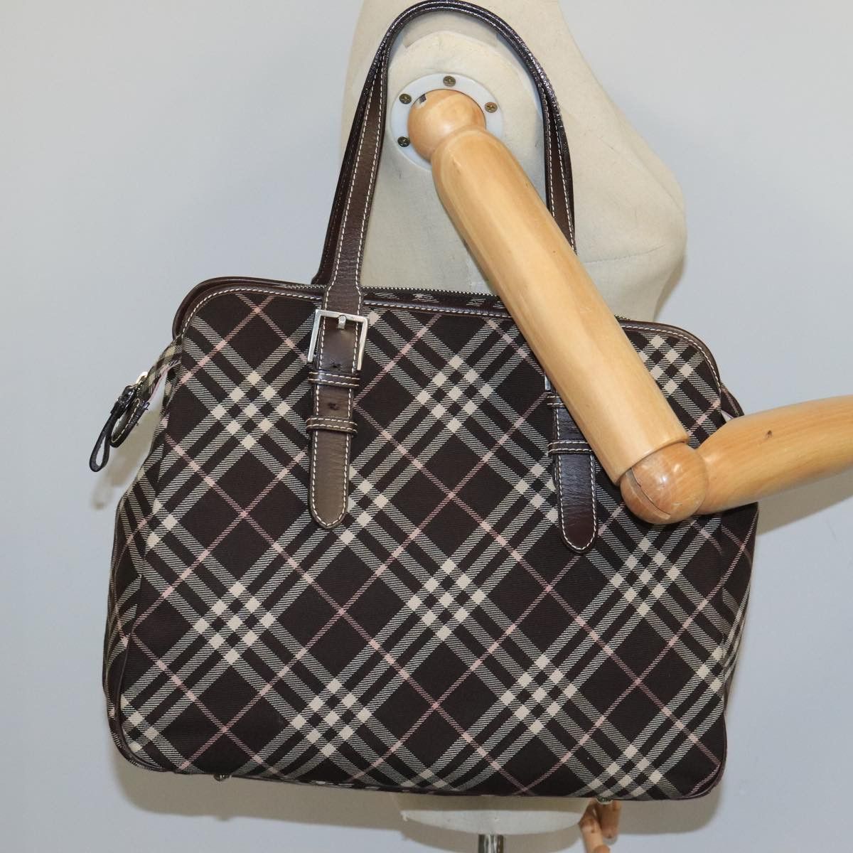 Burberry Burberry Nova Check handbag Size ONE SIZE - 15 Thumbnail