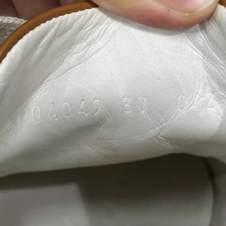 Gucci Gucci Mickey Mouse Sneakers Size 37 Size US 8 / EU 41 - 8 Thumbnail