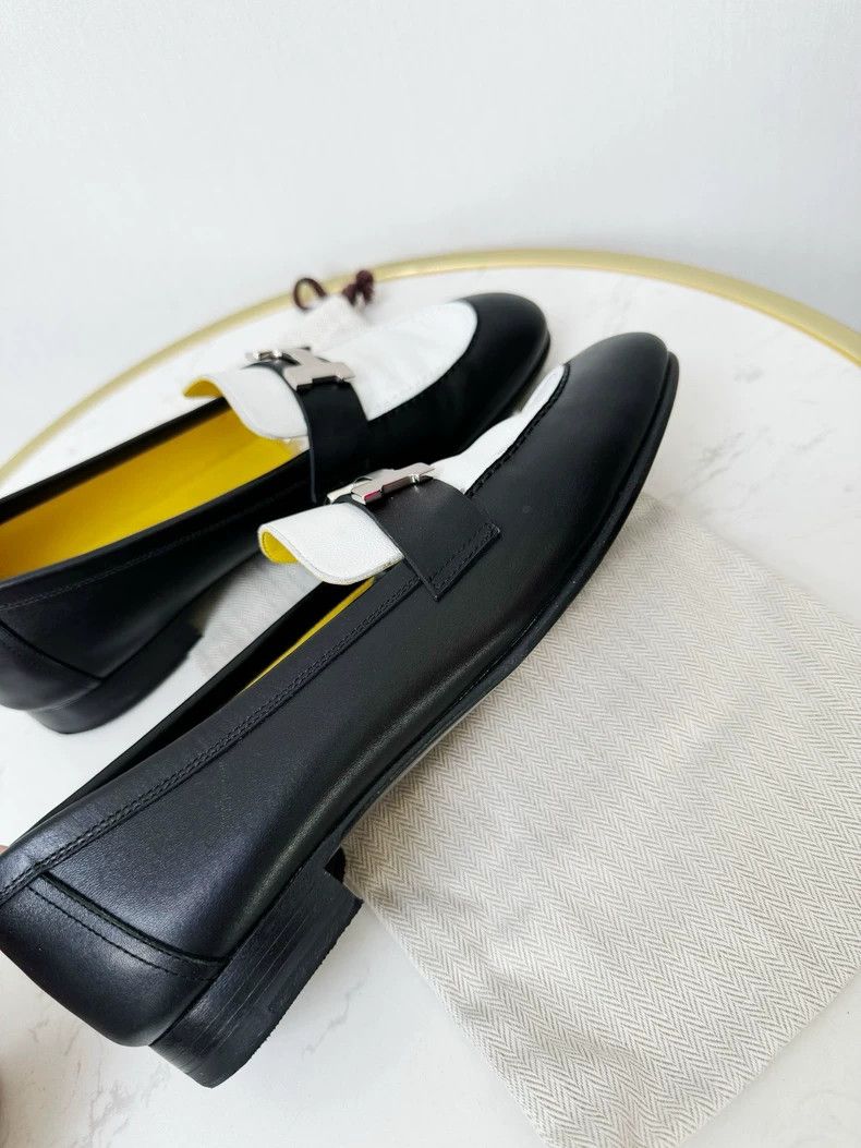 Hermes Hermes Loafers Black and White Size 38 Size US 9 / EU 42 - 3 Thumbnail
