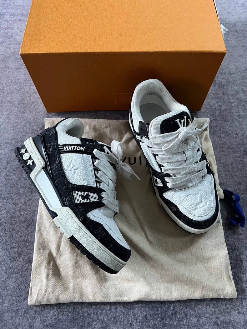 Louis Vuitton Louis Vuitton Black Denim Trainers Size 2.5 Size US 5 / EU 37 - 2 Thumbnail