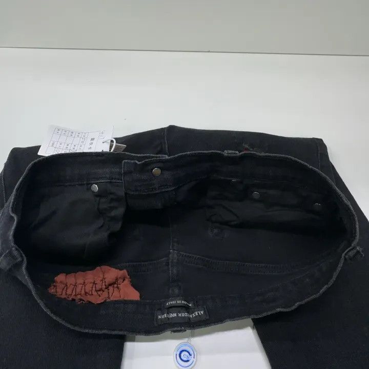 Alexander McQueen Alexander McQueen Distressed Patchwork Slim Jeans 0079 Size US 44 / EU 60 - 9 Thumbnail