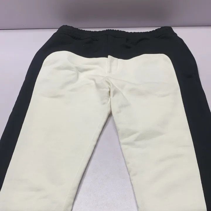 Alexander McQueen Alexander McQueen Logo Design Sports Trousers 0079 Size US 30 / EU 46 - 9 Thumbnail