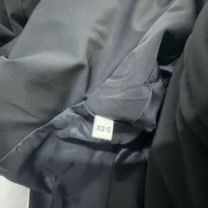AMI Ami Paris Black Hooded Puffer Jacket 0079 Size US S / EU 44-46 / 1 - 4 Thumbnail