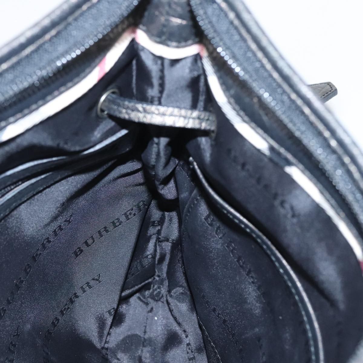 Burberry Burberry shoulder Size ONE SIZE - 12 Thumbnail
