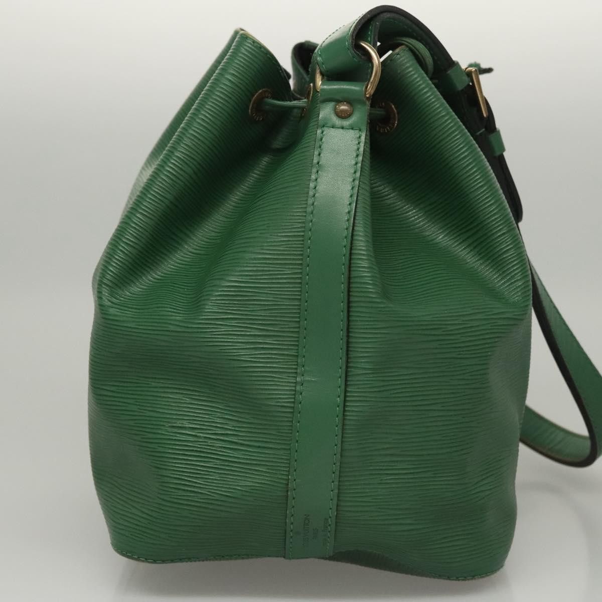 Louis Vuitton Louis Vuitton Petit Noé shoulder Size ONE SIZE - 4 Thumbnail