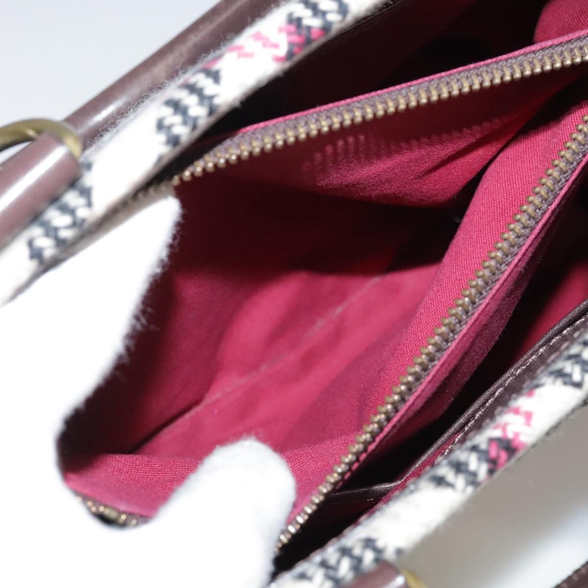 Burberry Burberry Nova Check handbag Size ONE SIZE - 24 Thumbnail