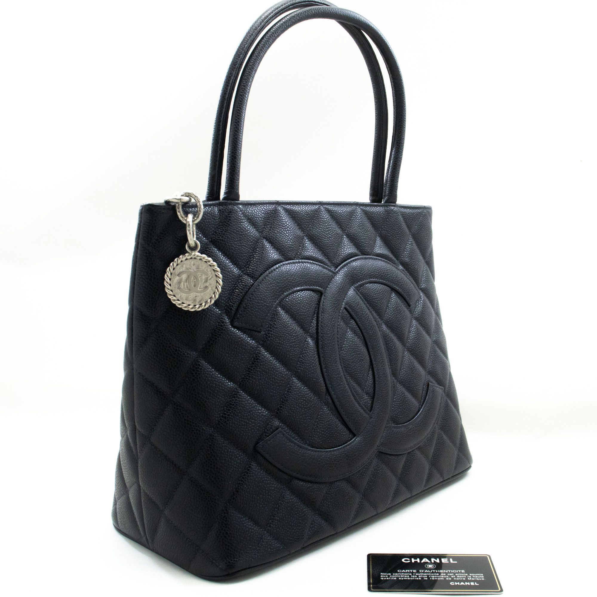 Chanel Chanel Medaillon shoulder Size ONE SIZE - 12 Thumbnail