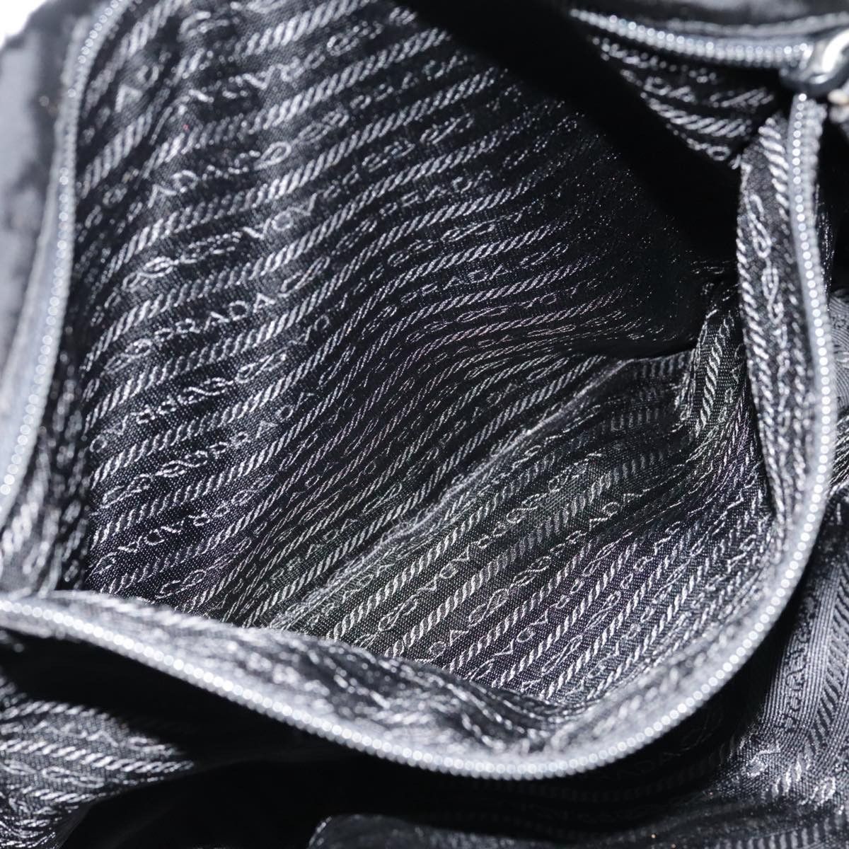 Prada Prada Re-Nylon shoulder Size ONE SIZE - 25 Thumbnail