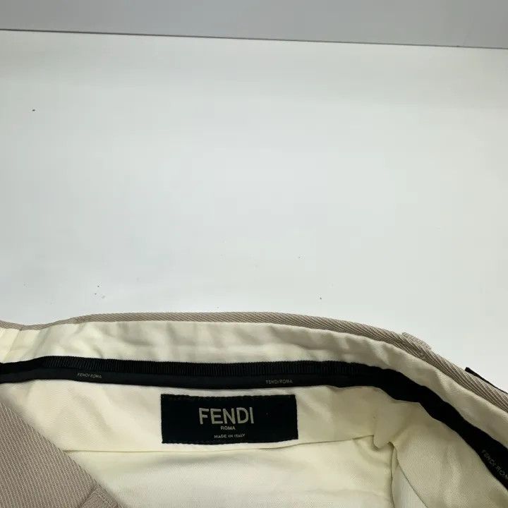 Fendi Fendi Beige Mid-rise Casual Shorts for Men 0079 Size US 44 / EU 60 - 4 Thumbnail