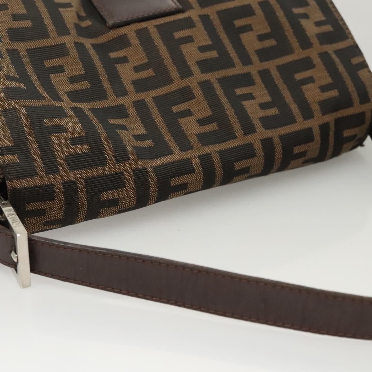 Fendi Fendi Mamma Baguette shoulder Size ONE SIZE - 14 Thumbnail