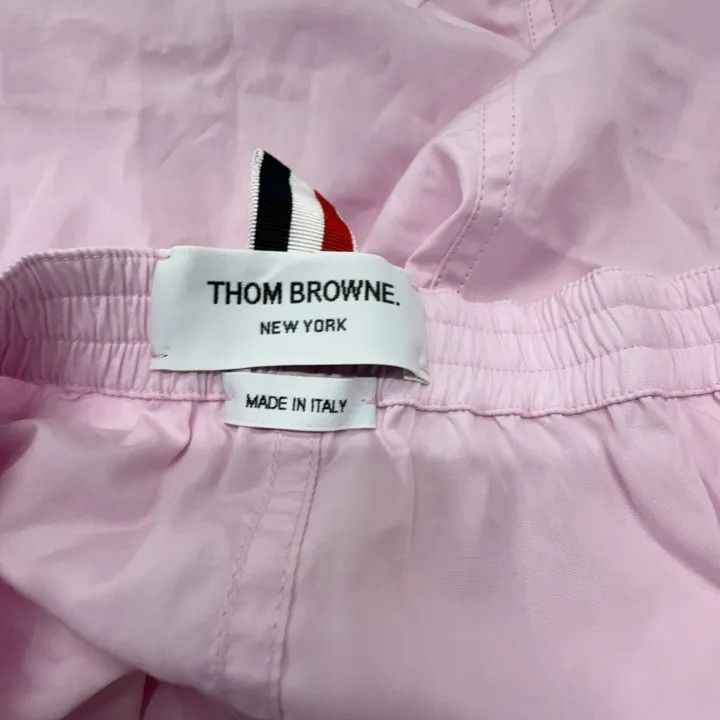 Thom Browne Thom Browne Comfortable Mid-Waist Shorts 0079 Size US 26 / EU 42 - 5 Thumbnail