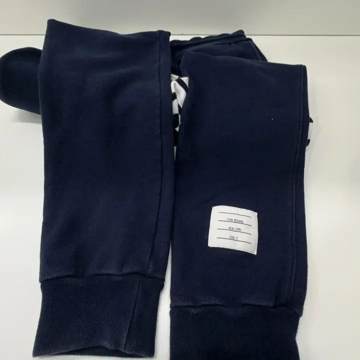 Thom Browne Thom Browne Classic Striped Sport Pants for Men 0079 Size US 26 / EU 42 - 10 Thumbnail