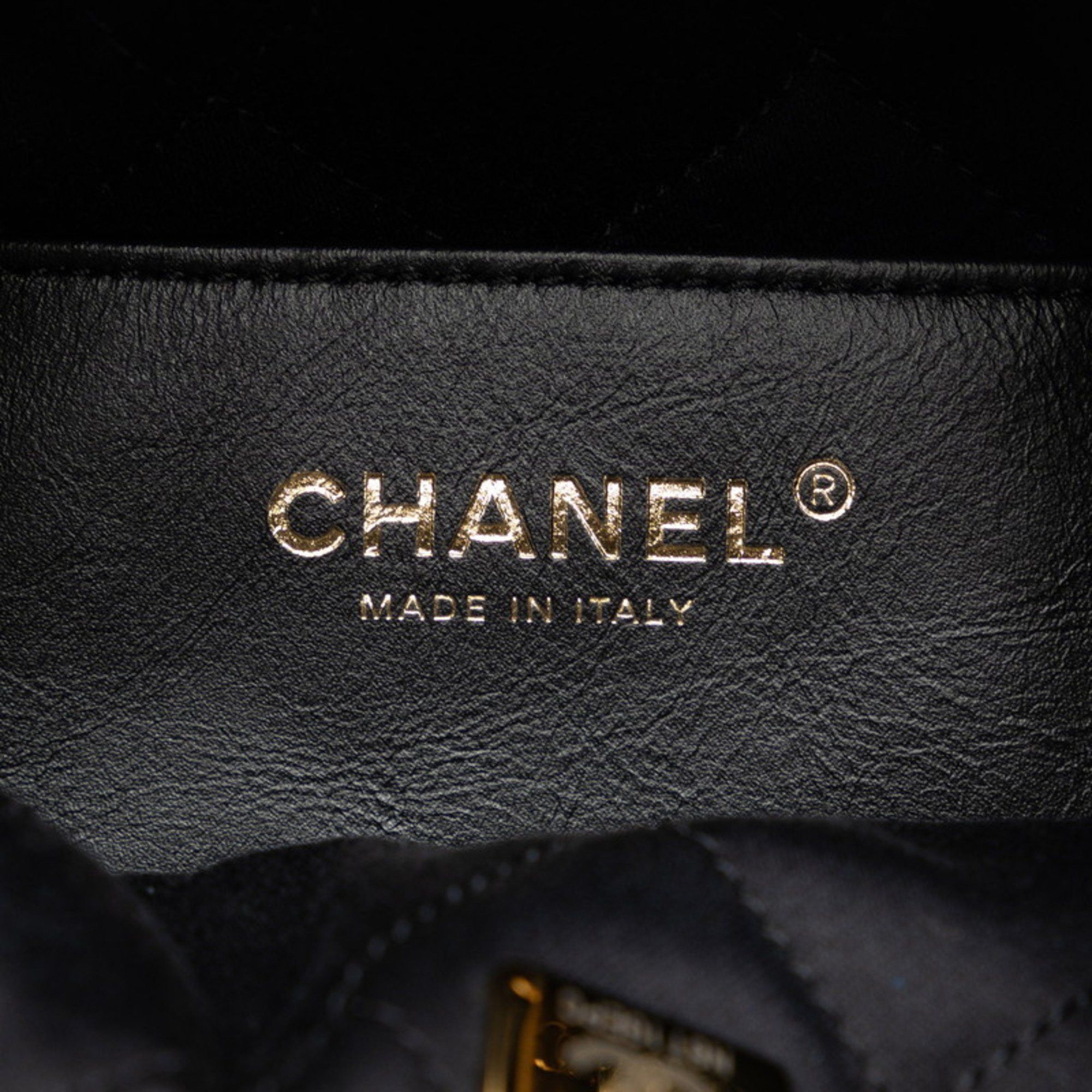 Chanel Camellia shoulder