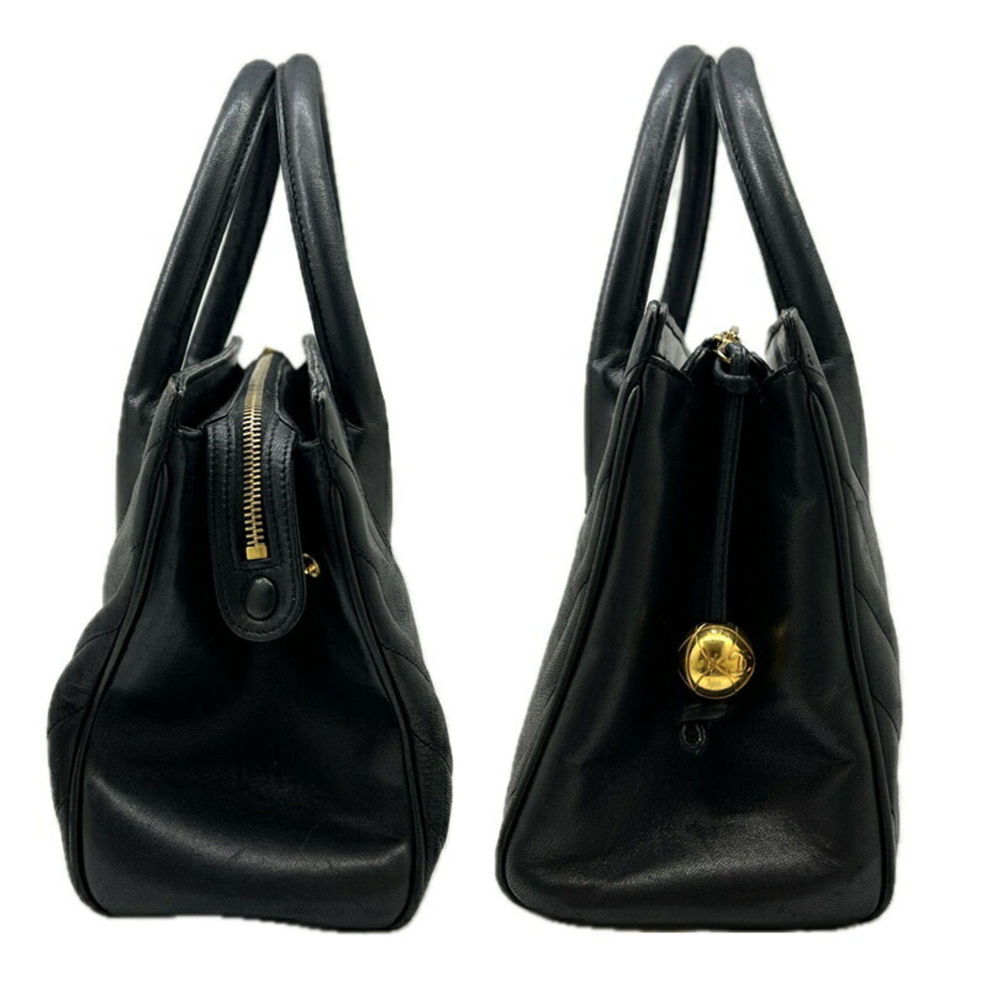 Chanel Chanel V-Stich handbag Size ONE SIZE - 4 Thumbnail