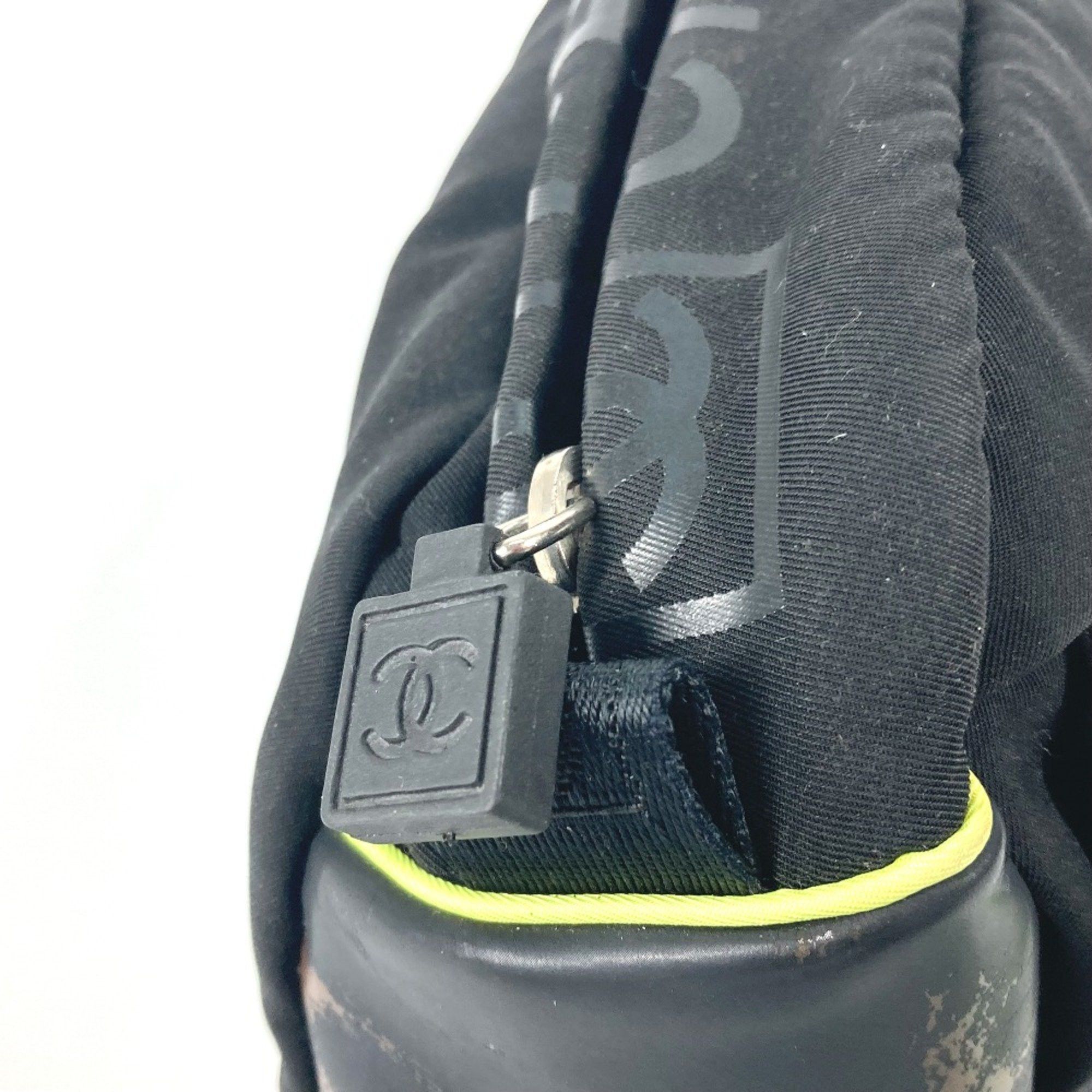 Chanel Chanel Sport line clutch Size ONE SIZE - 11 Thumbnail