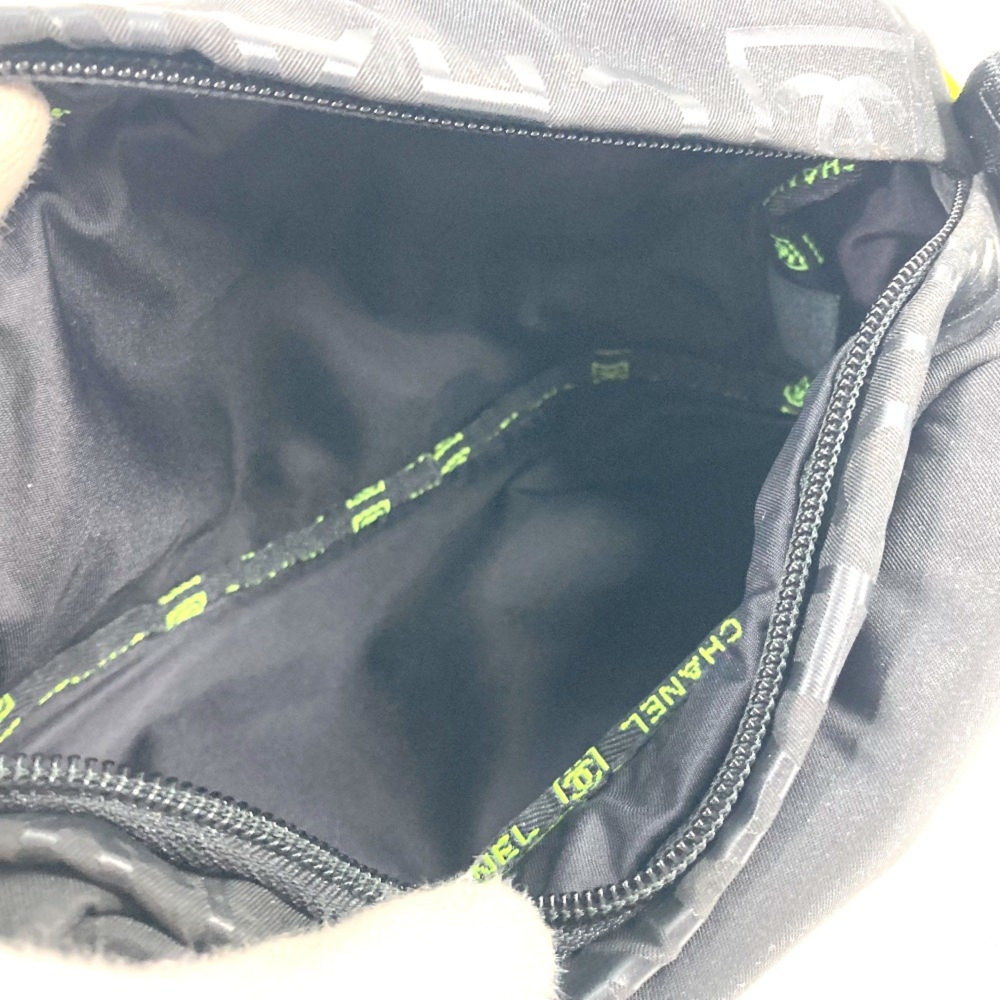 Chanel Chanel Sport line clutch Size ONE SIZE - 5 Thumbnail