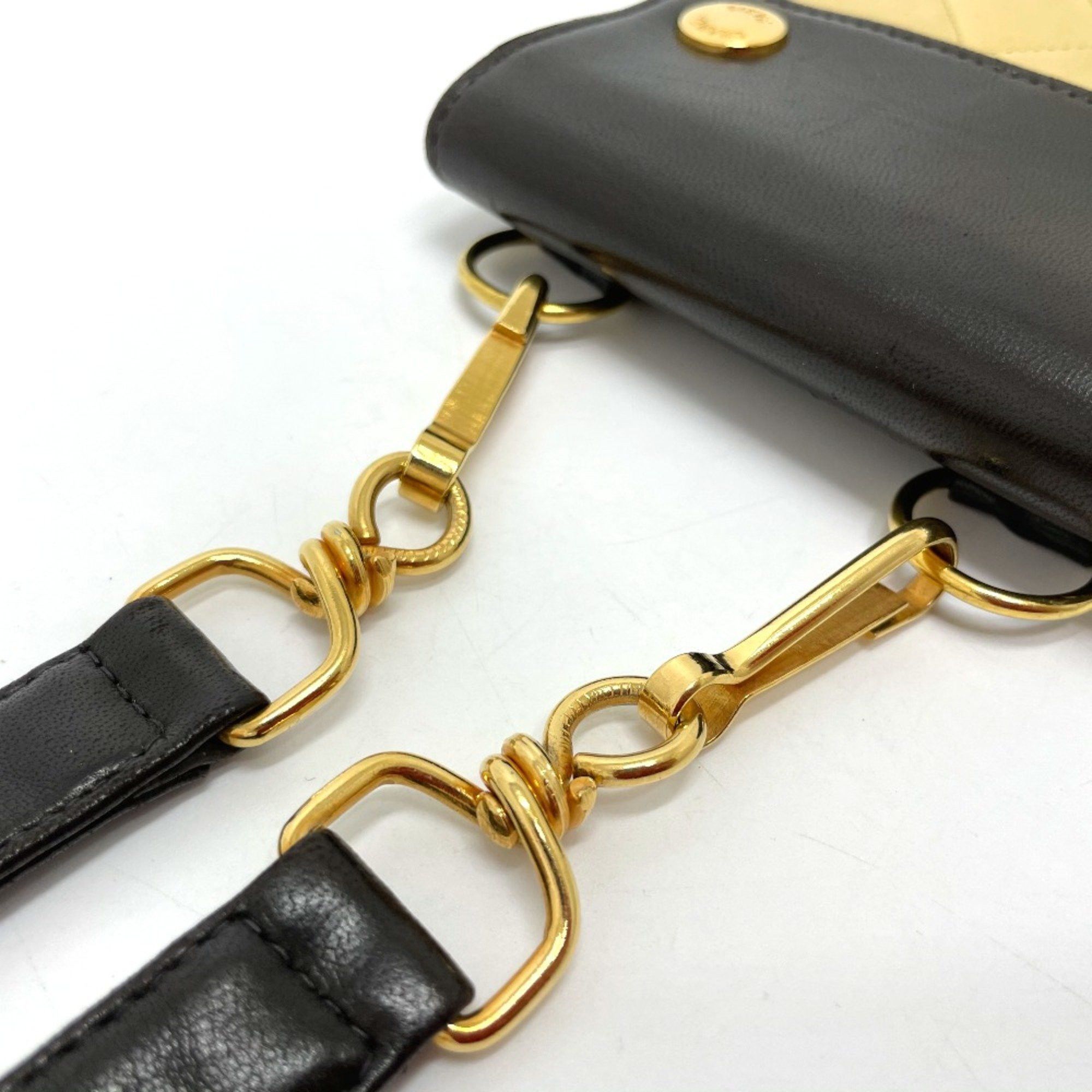 Chanel Chanel Matelassé shoulder Size ONE SIZE - 9 Thumbnail