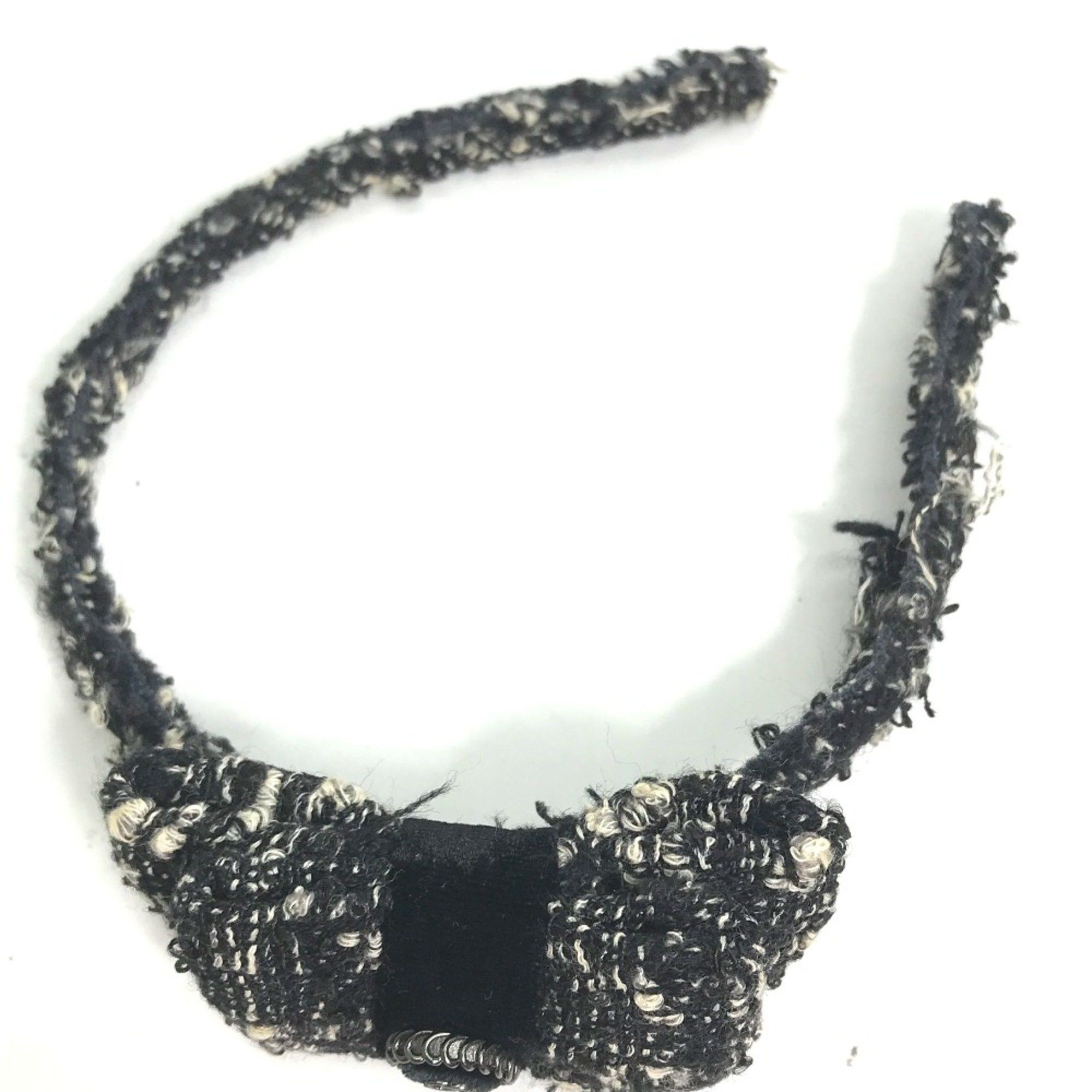 Chanel Chanel hair Size ONE SIZE - 3 Thumbnail