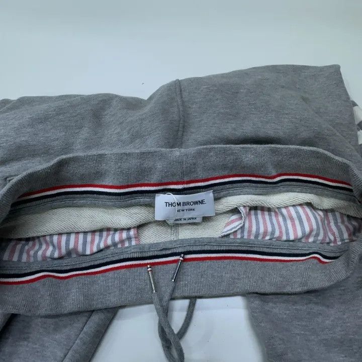 Thom Browne Thom Browne Classic Striped Knit Jogger Pants 0079 Size US 26 / EU 42 - 8 Thumbnail