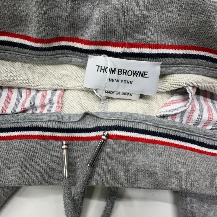 Thom Browne Thom Browne Classic Striped Knit Jogger Pants 0079 Size US 26 / EU 42 - 7 Thumbnail