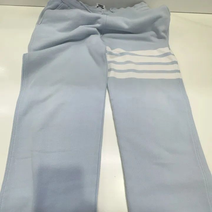 Thom Browne Thom Browne Classic Knitted Sports Pants for Everyone 0079 Size US 26 / EU 42 - 12 Thumbnail