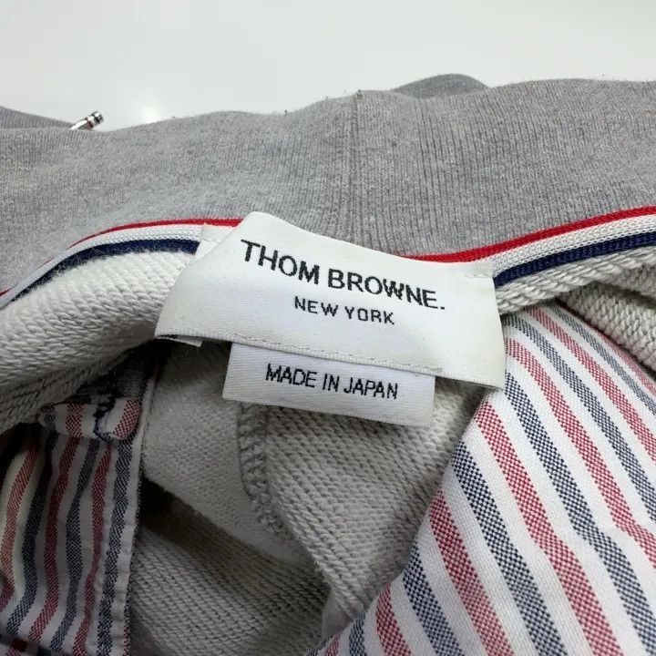 Thom Browne Thom Browne Classic Grey Knit Jogger Pants 0079 Size US 26 / EU 42 - 5 Thumbnail