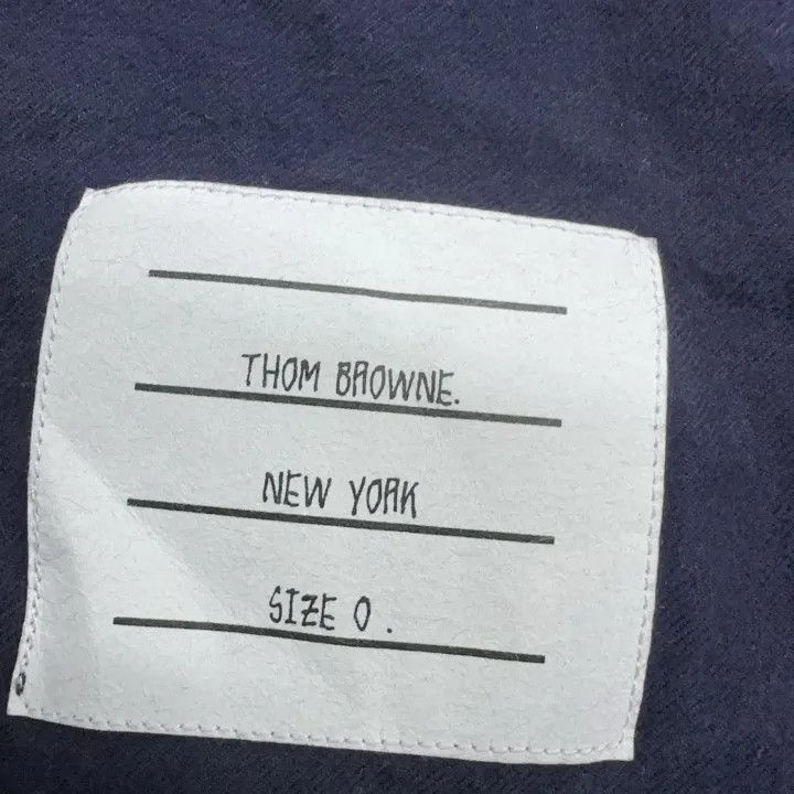 Thom Browne Thom Browne Classic Long Sleeve Shirt with Stripe 0079 Size US S / EU 44-46 / 1 - 4 Thumbnail