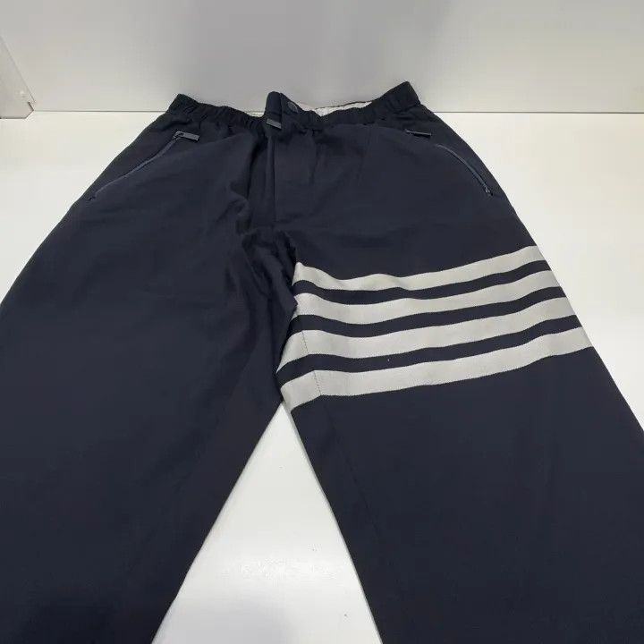 Thom Browne Thom Browne Stripe Sweatpants for Men 0079 Size US 26 / EU 42 - 7 Thumbnail
