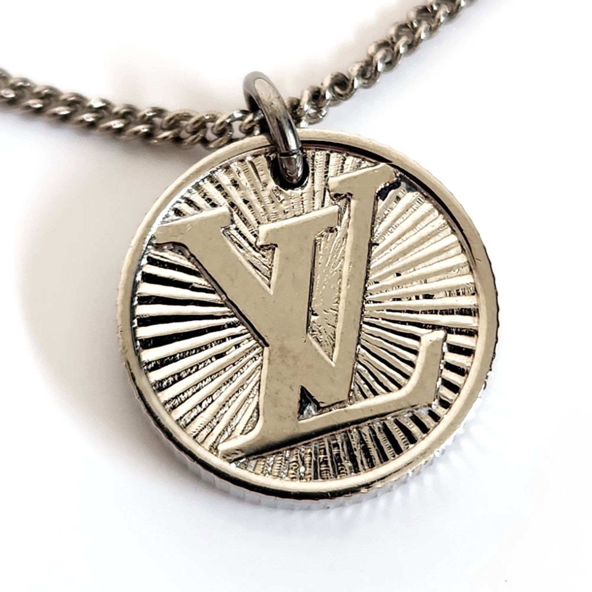Louis Vuitton Louis Vuitton Savane necklace Size ONE SIZE - 4 Thumbnail